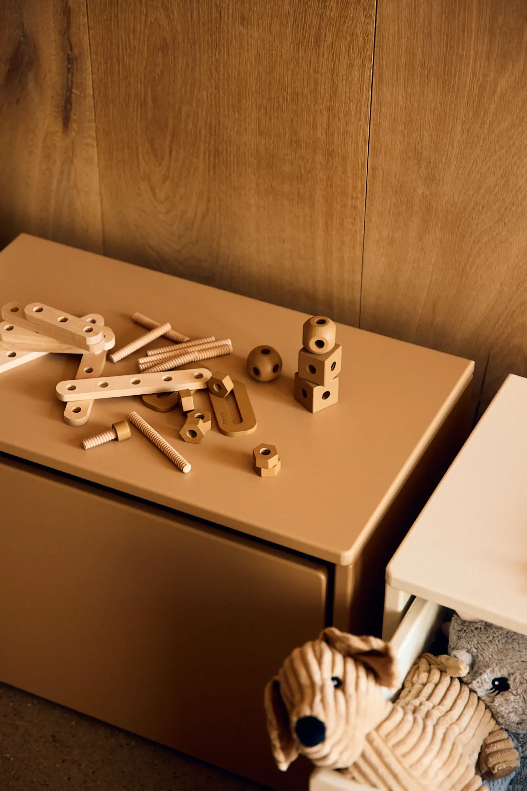 DOTS 3-in-1 Bank, MDF, Latte