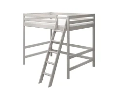 Hochbett mit Schrägleiter