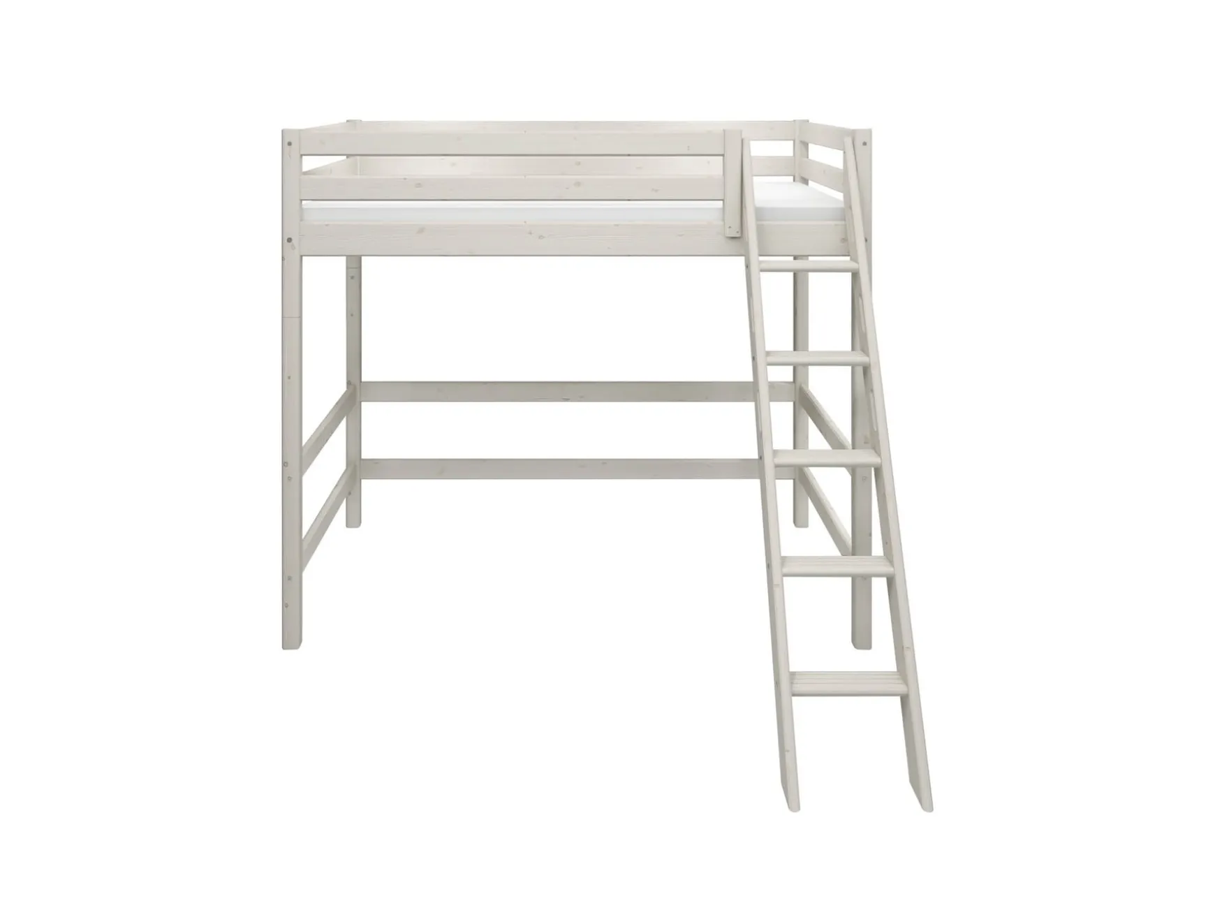 Hochbett mit Schrägleiter