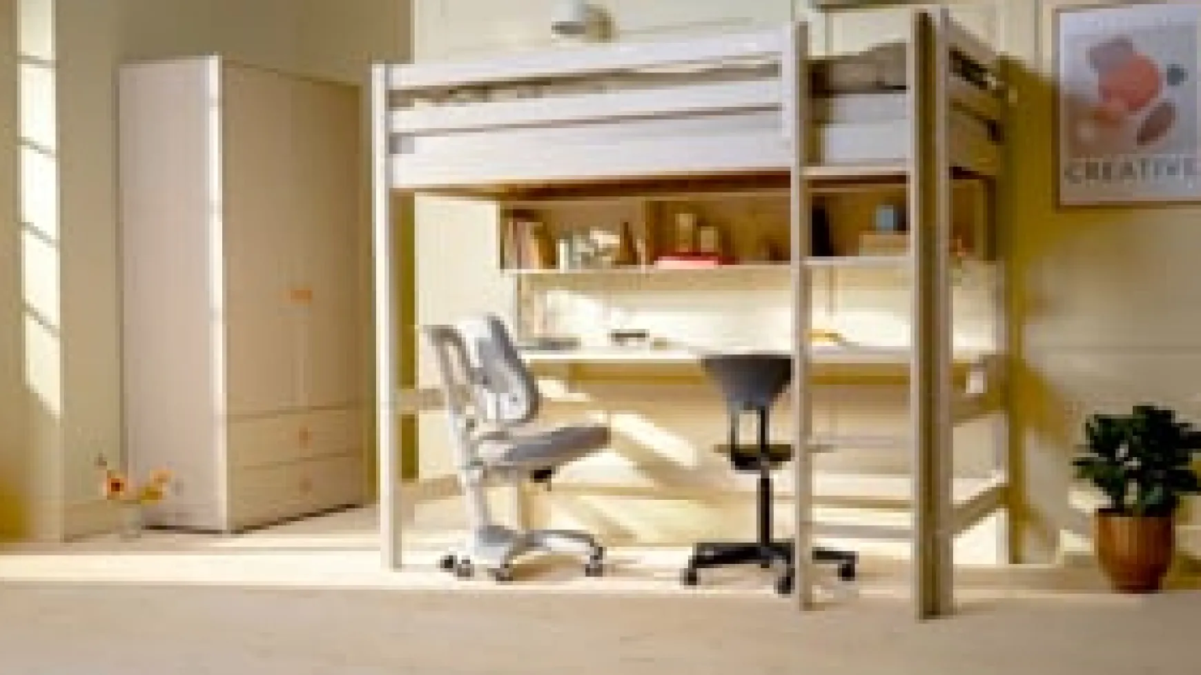 Hochbett mit senkrechter Leiter und Schreibtisch