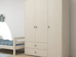 Kleiderschrank