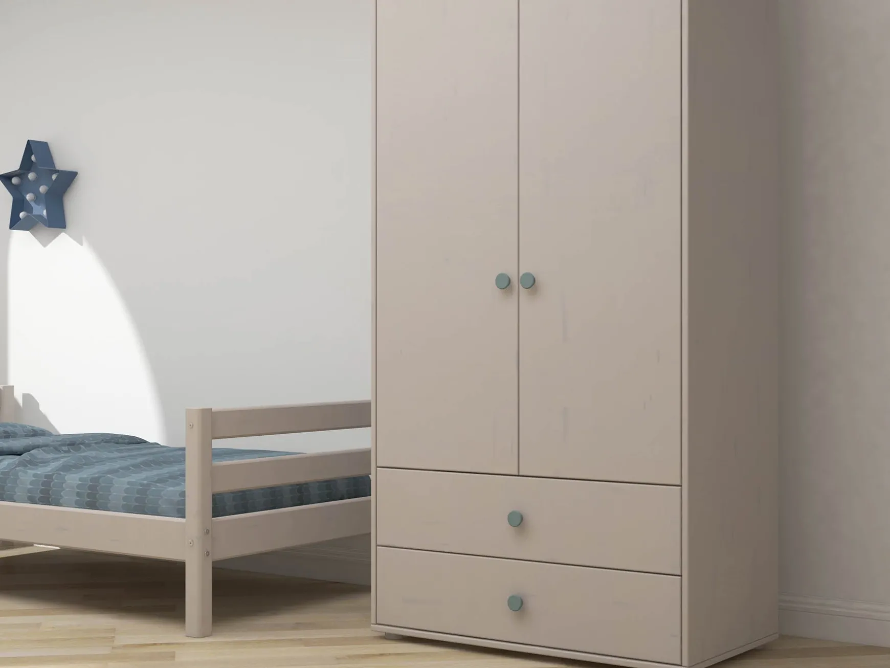 Kleiderschrank