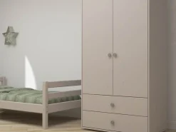 Kleiderschrank