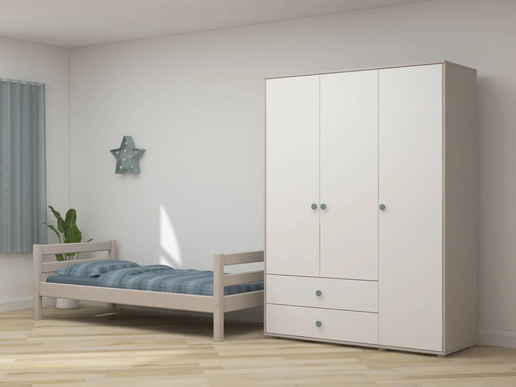 Kleiderschrank