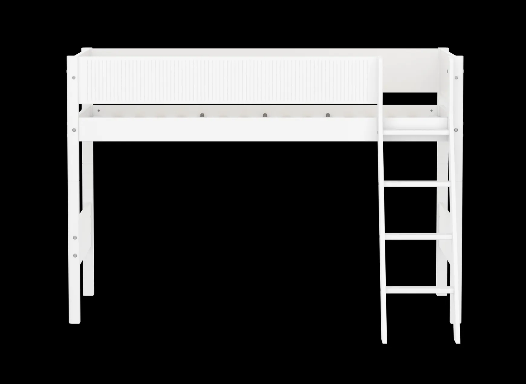 Mittelhohes Bett mit Schrägleiter